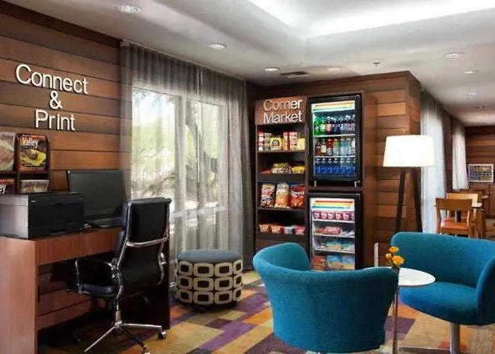 Hotel Wingate By Wyndham Phoenix 3*