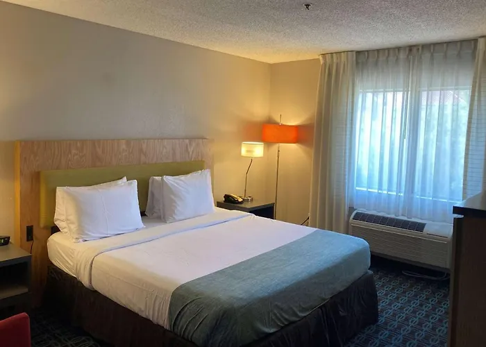 Wingate By Wyndham Phoenix Hotel Chandler
