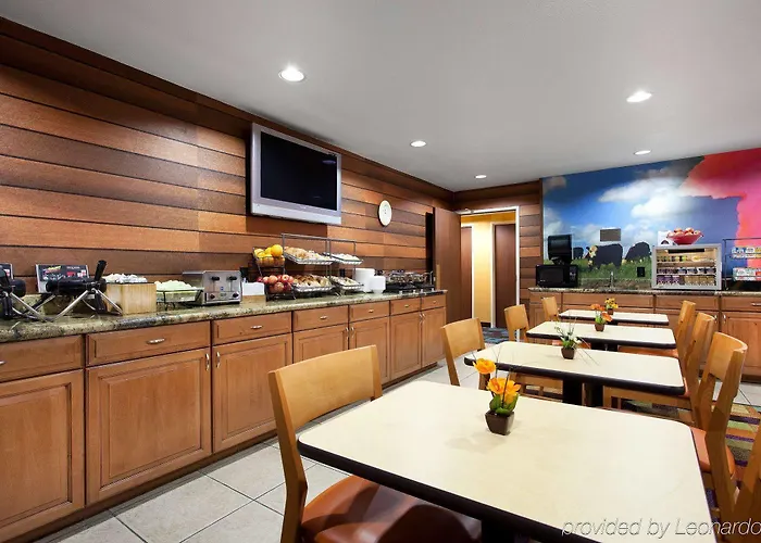 Hotel Wingate By Wyndham Phoenix