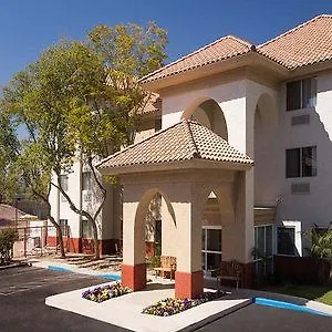Wingate By Wyndham Phoenix 3*