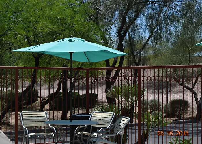 Wingate By Wyndham Phoenix 3*